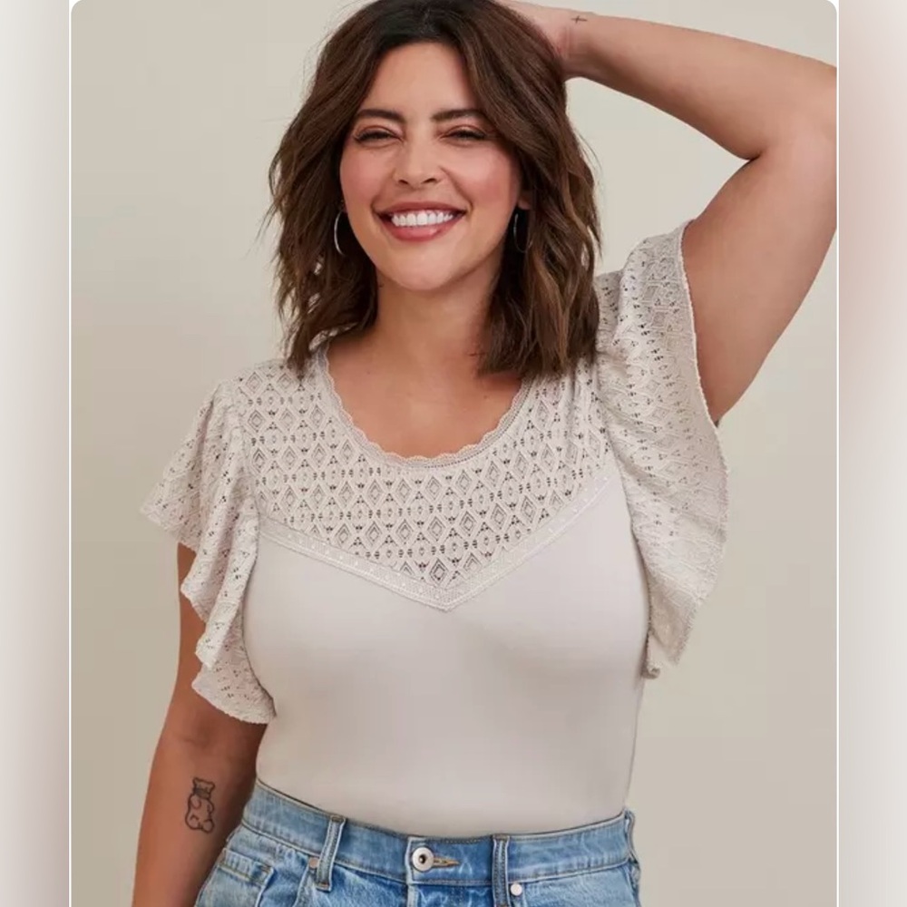 NWT Grey Torrid Size 3 Super Soft Lace Ruffle Sleeve Top